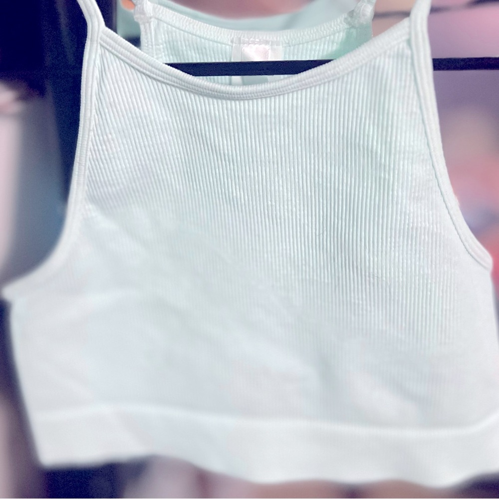 Mint color women’s tank.